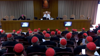 El papa León XIV explicó por qué eligió ese nombre ante el colegio cardenalicio