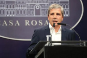 Luis Caputo: “Queremos que se usen los dólares sin dar explicaciones”