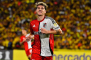 River fue más, ganó un duelo clave ante Barcelona en Guayaquil y manda en el grupo B