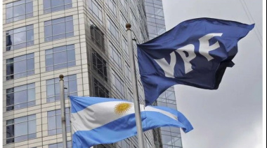 Caso YPF: por filtraciones, el Gobierno echó a 60 funcionarios y hará una "drástica" reducción de áreas