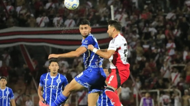 River volvió a mostrar su pálida realidad con un empate en cero con Godoy Cruz