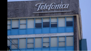El Gobierno suspendió de forma "preventiva" la compra de Telefónica por parte de Telecom