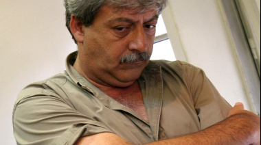 Eduardo Buzzi: "El caradura de Milei mantiene retenciones"