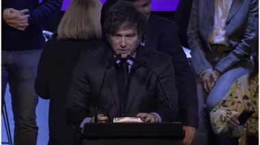 En medio del escándalo, Javier Milei compartió un comunicado de la droguería sospechada por coimas
