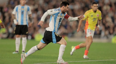 Con uno menos, Argentina luchó y rescató un empate ante Colombia en el Monumental