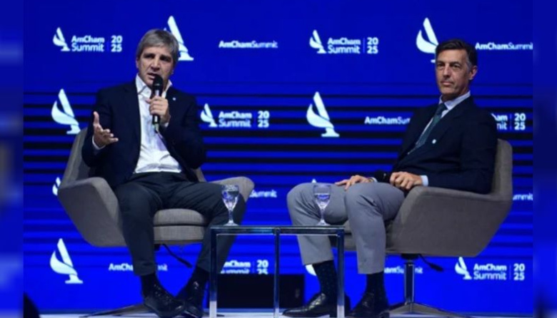 Luis Caputo dio más detalles sobre las medidas para sacar los dólares del colchón