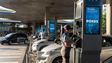 Aumentaron un 1% los precios de la nafta y del gasoil en todo el país
