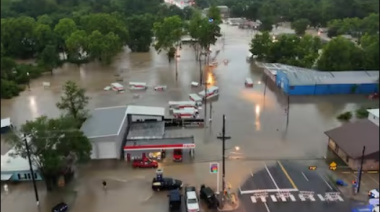VIDEO- Asciende ya a 82 el número de muertos por las inundaciones en Texas
