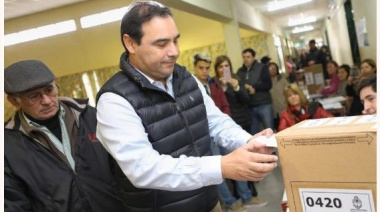 Comenzaron las elecciones en Corrientes, y anticipan un balotaje