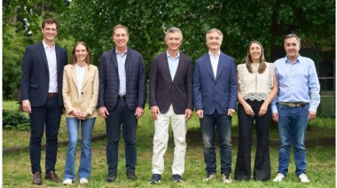 En medio del posible ingreso del PRO al Gabinete, Mauricio Macri se mostró con sus candidatos