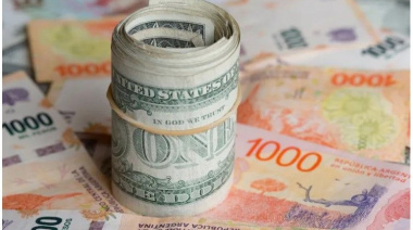 Financial Times advierte que Trump impulsa la dolarización global y ve a Argentina como "caso principal"