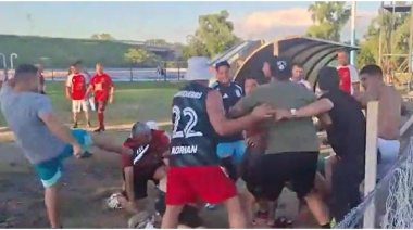 Rebelión contra Moyano: una batalla campal entre facciones deja al desnudo la interna en Camioneros