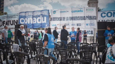Docentes universitarios paran por 72 horas en reclamo de la aplicación de la Ley de Financiamiento