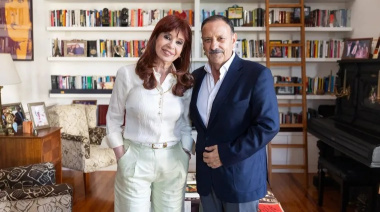 Cristina Fernández de Kirchner activa al PJ