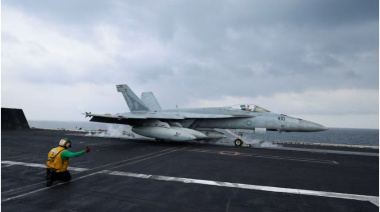 Aviones militares de EEUU volaron a pocos kilómetros de La Orchila, la isla que sirve de refugio al dictador Nicolás Maduro