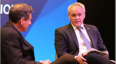 Se derrumbó un 95% la demanda de dólares y se espera que la inflación caiga a menos de 2% desde enero