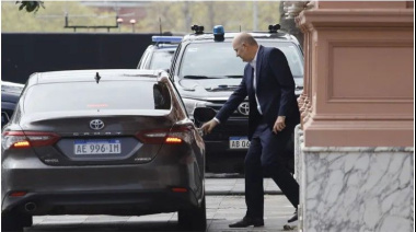 El Gobierno evita desacreditar a Sturzenegger pero aclara por lo bajo que la reforma laboral no será retroactiva