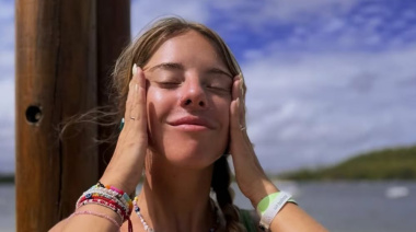 Nati Jota se fotografió en bikini cavada y la compararon con Graciela Alfano