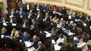 El Gobierno busca negociar con el peronismo no K en el Senado para lograr la aprobación de la reforma laboral