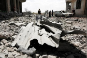 Al menos 14 heridos en ataques aéreos de Estados Unidos sobre la capital de Yemen