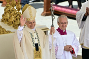 El Papa denunció el individualismo y la violencia en la misa de Pentecostés