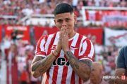 Marcos Rojo, el menos querido: En La Plata, el hincha, no lo quiere