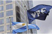 Caso YPF: por filtraciones, el Gobierno echó a 60 funcionarios y hará una "drástica" reducción de áreas