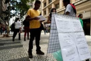 El desempleo en Brasil disminuyó a su nivel más bajo desde 2012