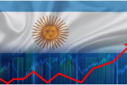 A pesar de la firma del swap, el riesgo país trepa a 1089 puntos y no cede la fuga de los activos argentinos