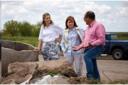 Bullrich recorrió zonas inundadas en la Provincia: anunció asistencia, maquinaria y créditos